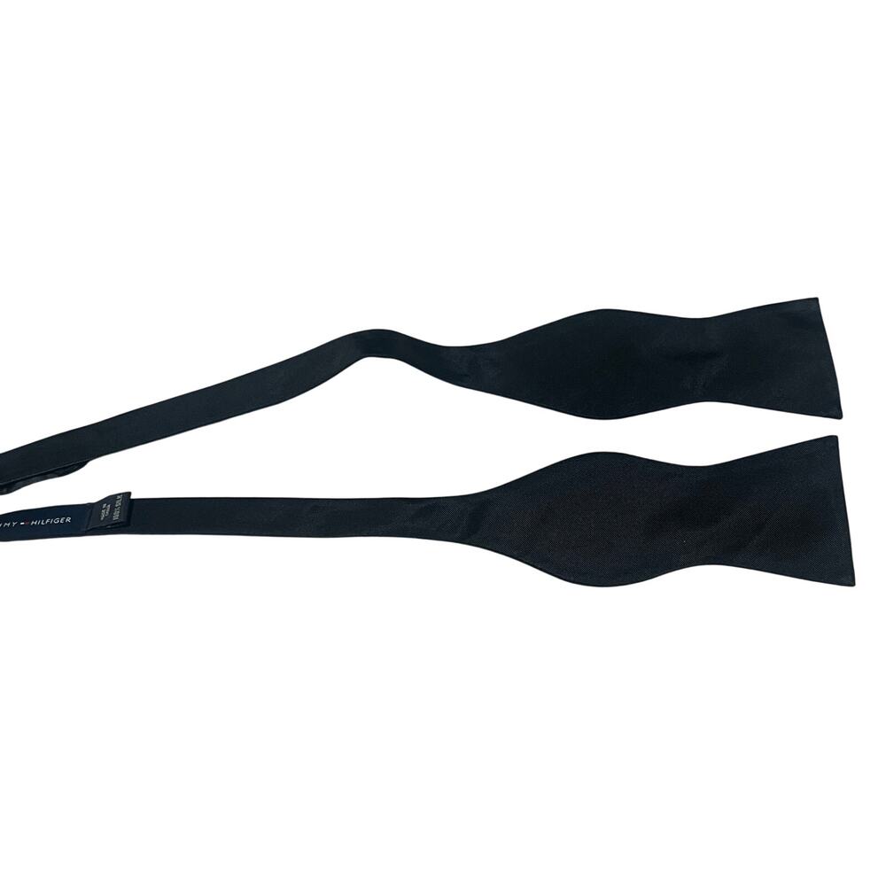 Tommy Hilfiger Black 100% Silk Bow Tie Adjustable 13 3/4 - 18